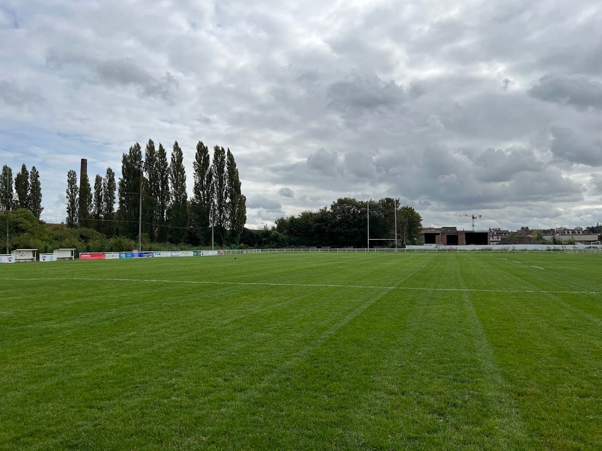 COMPLEXE SPORTIF LEO LAGRANGE