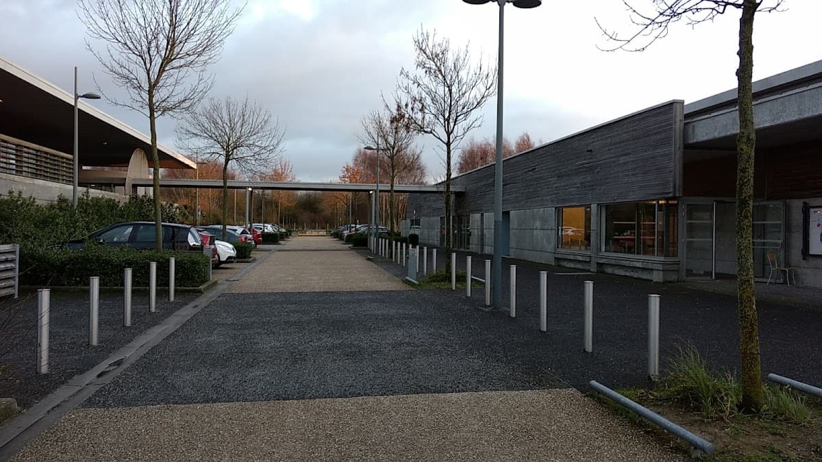 COMPLEXE SPORTIF PHILIPPE BERTHE