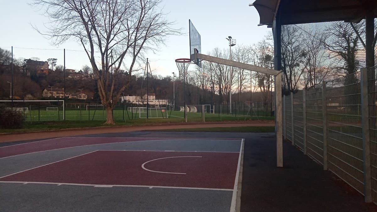 STADE ANDRE LASSAGNE